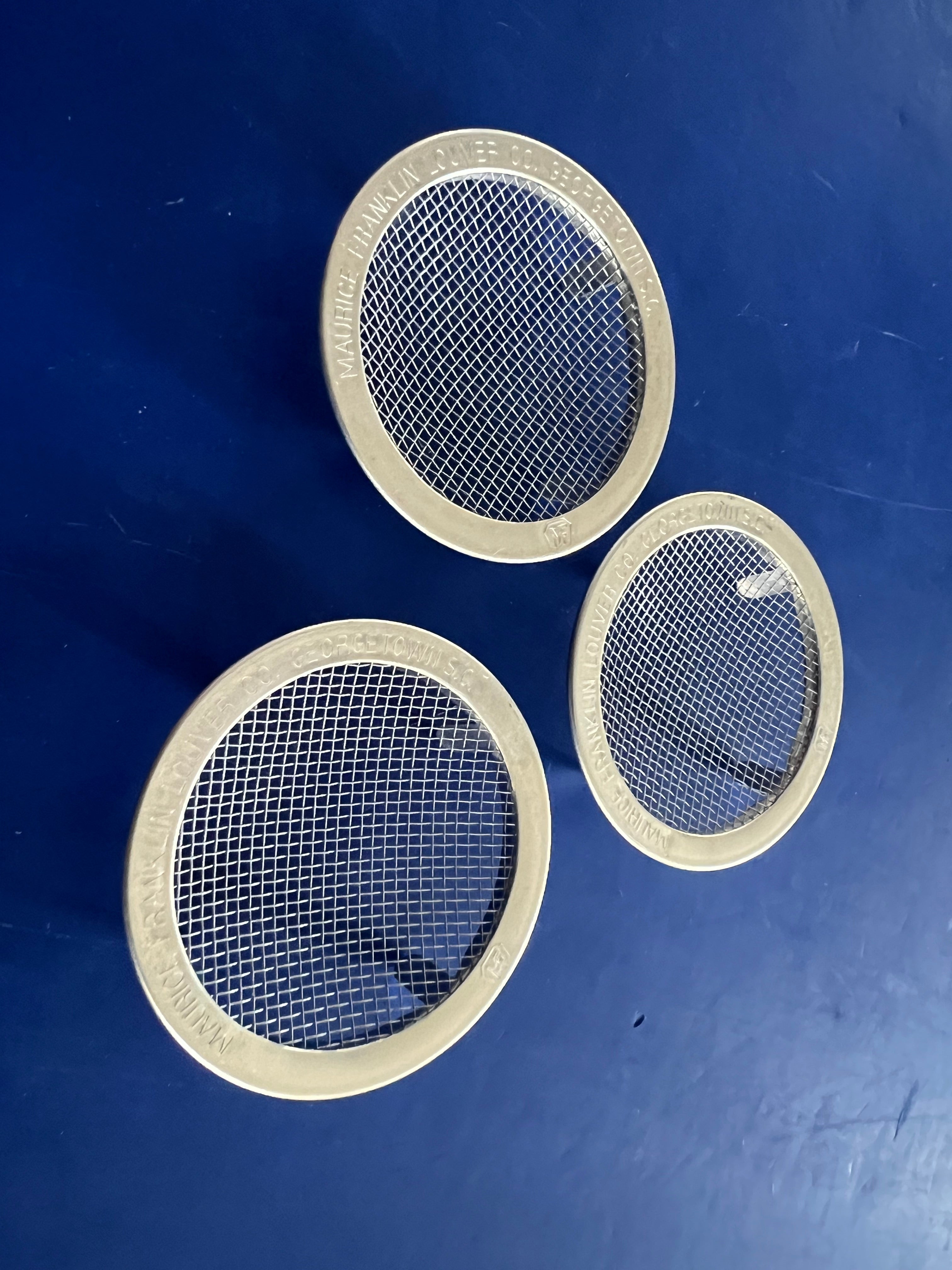 Round Screen Pin 2